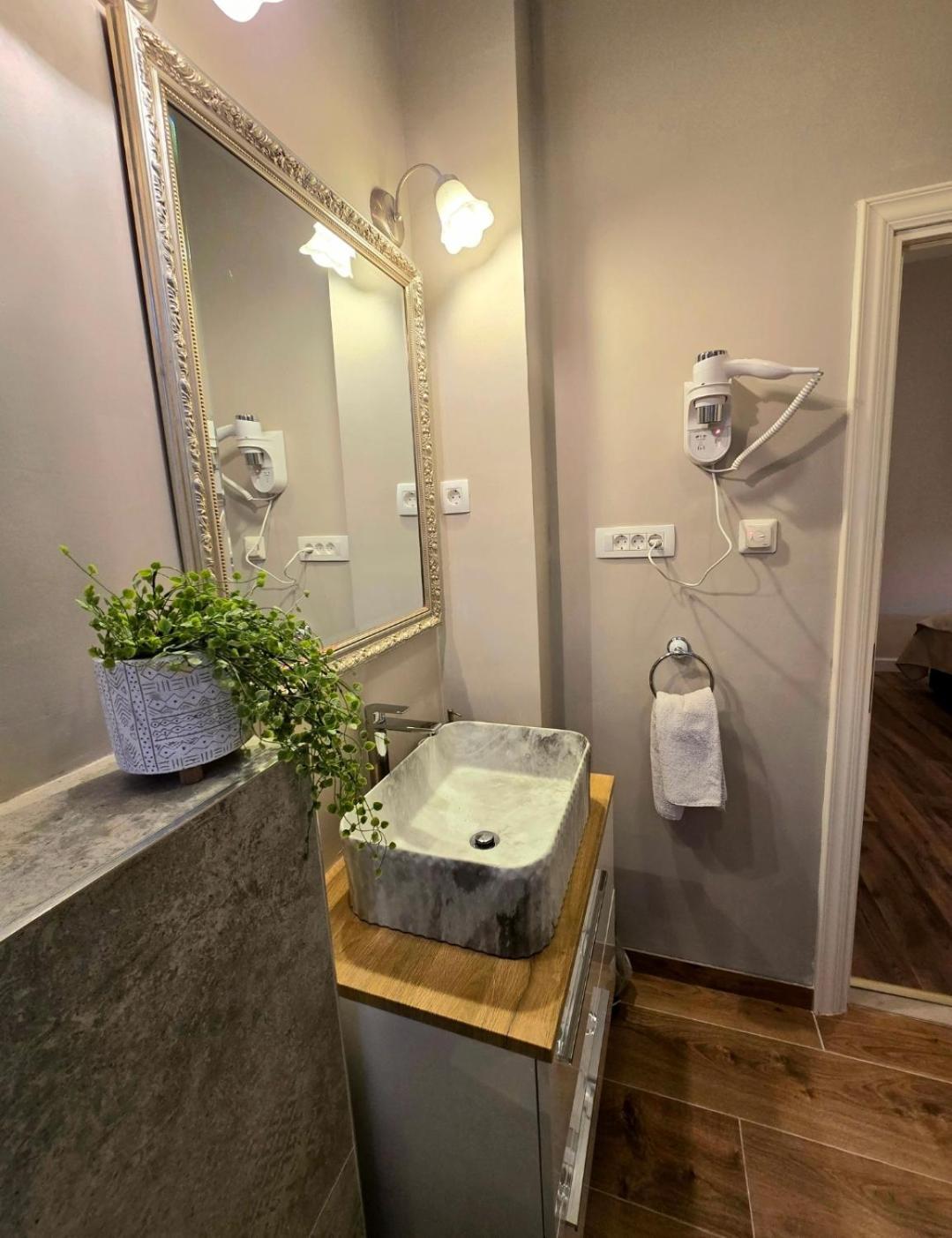Apartments Suzy Сплит Екстериор снимка